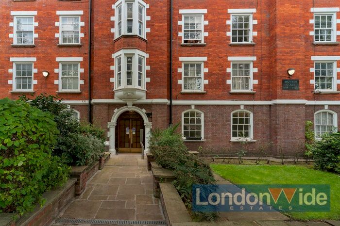 Studio To Rent In Bronwen Court, Grove End Road, London, NW8