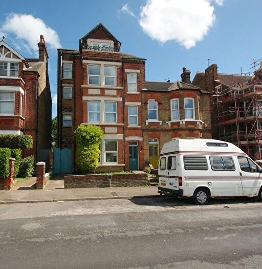 2 Bedroom Flat To Rent In Cliftonville Avenue, Cliftonville, Margate, CT9