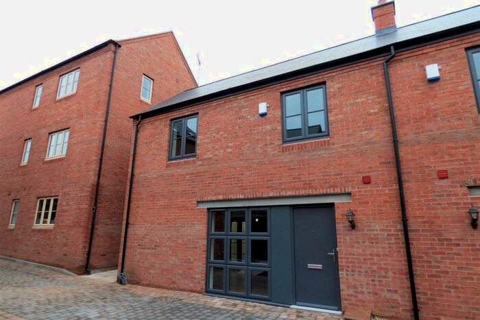 2 Bedroom Mews To Rent In Kilby Mews, Off Far Gosford Street, Coventry, CV1