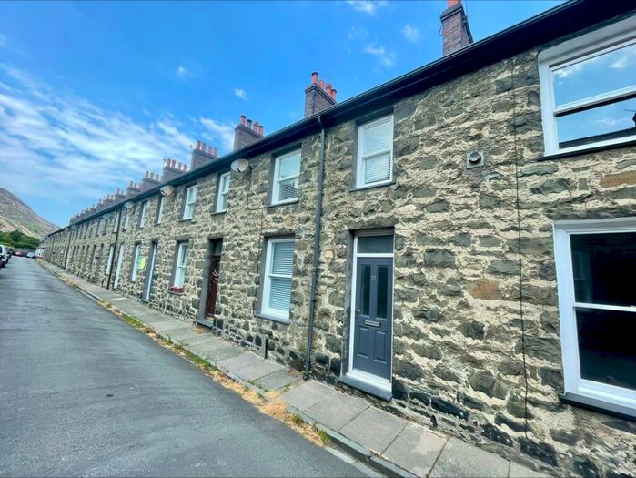 2 Bedroom House To Rent In Erasmus Street, Penmaenmawr, LL34