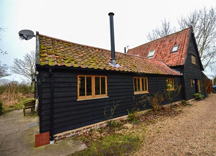 1 Bedroom Barn Conversion To Rent In Carlton, IP17