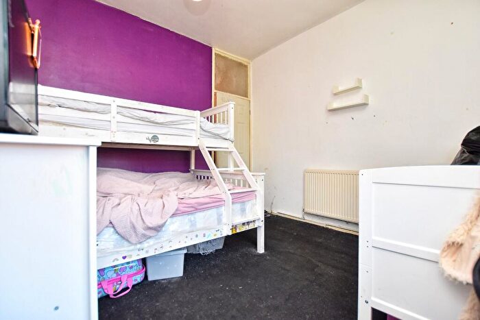 2 Bedroom End Of Terrace House For Sale In Copenhagen Street, Wardleworth, Rochdale, Greater Manchester, OL16