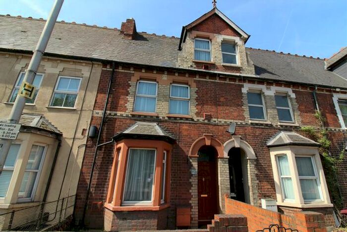 4 Bedroom Terraced House To Rent In Caversham Road, Reading, Berkshire, RG1