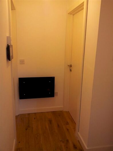 1 Bedroom Flat To Rent In The Parade, Roath, Cardiff CF24