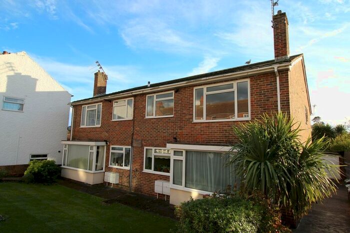 2 Bedroom Flat To Rent In Brook Street, Polegate BN26