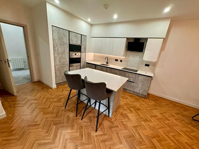 2 Bedroom Flat To Rent In Iron Row, Burley In Wharfedale, Ilkley, Uk, LS29