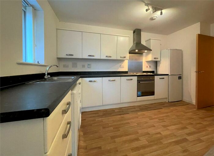 2 Bedroom Flat To Rent In Brindley House, Elmira Way, Salford, Salford, M5