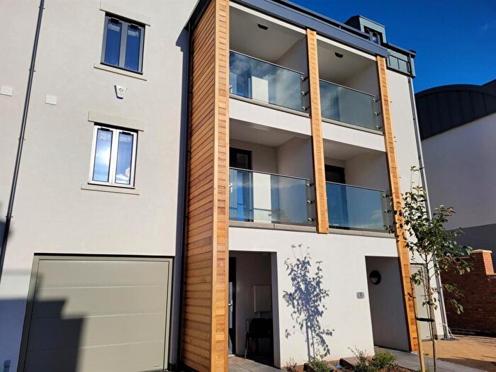 4 Bedroom House To Rent In Manor Farm Close, Lime Avenue, Leamington Spa, CV32