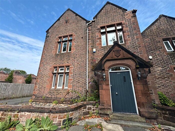 Detached House To Rent In Garston Old Road, Liverpool, L19