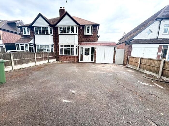 3 Bedroom Semi-Detached House To Rent In Longmore Road, Shirley, Solihull, B90