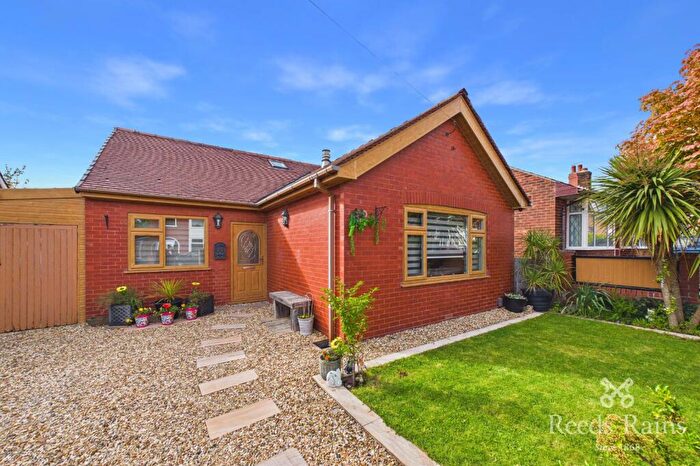 3 Bedroom Bungalow For Sale In Hawkhurst Avenue, Fulwood, Preston, Lancashire, PR2