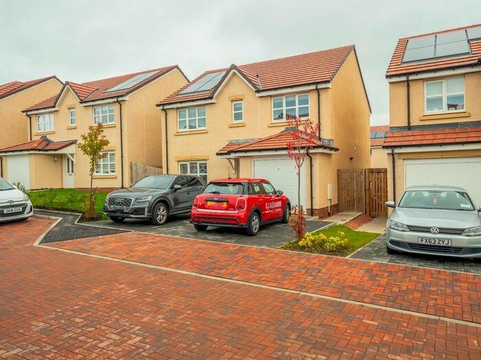 4 Bedroom Detached House To Rent In Harper Walk, Edinburgh, Midlothian, EH17