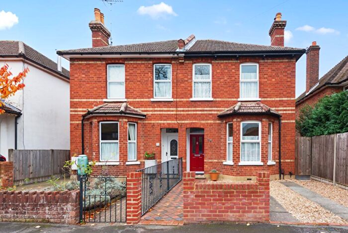 3 Bedroom Semi Detached House For Sale In Reading Road, Farnborough, GU14