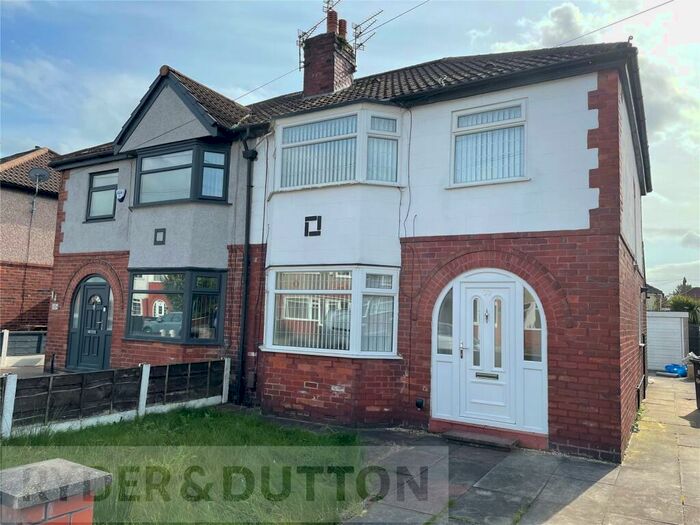 3 Bedroom Semi-Detached House To Rent In Acresfield Avenue, Audenshaw, Manchester, Greater Manchester, M34