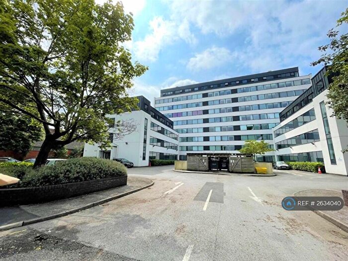 1 Bedroom Flat To Rent In Trident Apartments, Sale, M33