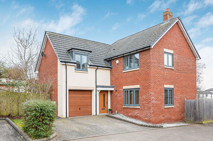 5 Bedroom Detached House For Sale In The Gables, Charlton Kings, Cheltenham, GL52