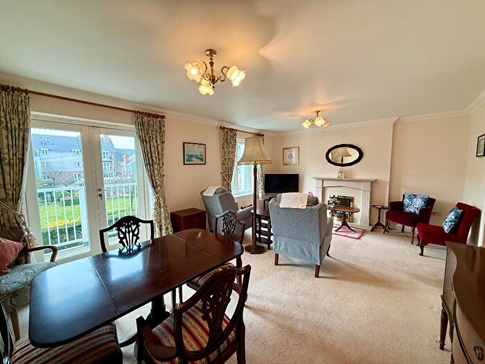 2 Bedroom Retirement Property For Sale In No. Abingdon, Richmond Villages Northampton, Bridge Meadow Way, Northamptonshire, NN4