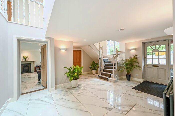 6 Bedroom Detached House For Sale In Furze Cottage, Ryedown Lane, Romsey, Hampshire, SO51