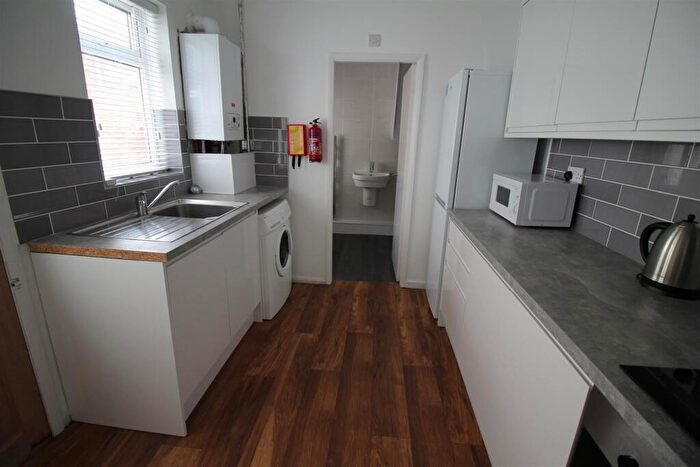 2 Bedroom Apartment To Rent In Hazelwood Avenue, Jesmond, NE2
