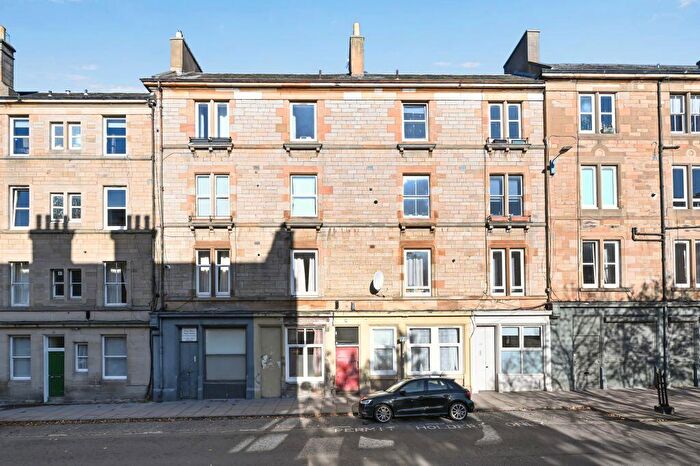 1 Bedroom Flat For Sale In / Albert Street, Leith, Edinburgh, EH7