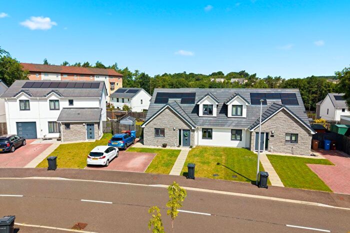 4 Bedroom Semi-Detached Bungalow For Sale In Greenfield Crescent, Dundee, DD4