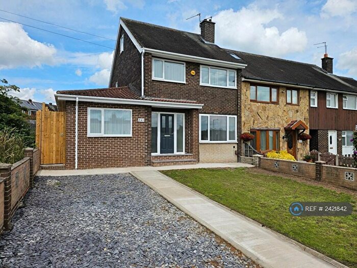4 Bedroom Semi-Detached House To Rent In Roughwood Road, Rotherham, S61