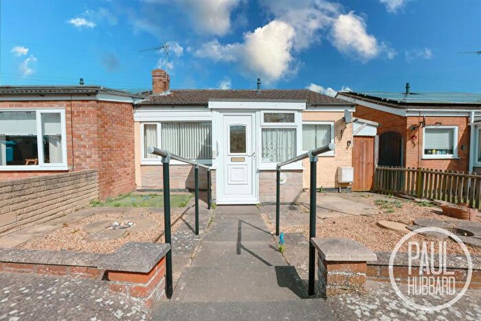 2 Bedroom Semi-Detached Bungalow For Sale In Lloyds Avenue, Kessingland, NR33