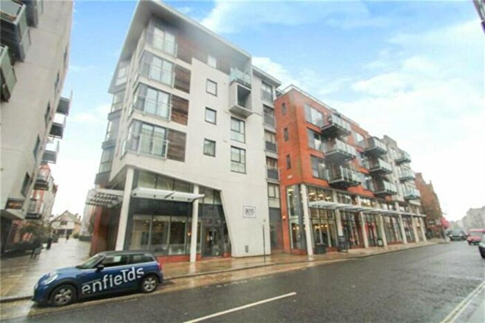 2 Bedroom Apartment To Rent In High Street, Southampton, SO14