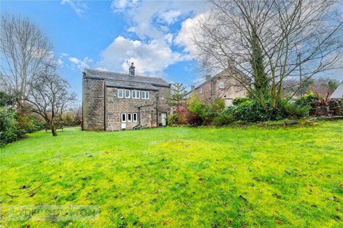 4 Bedroom Detached House For Sale In Heys Road, Holmfirth, West Yorkshire, HD9