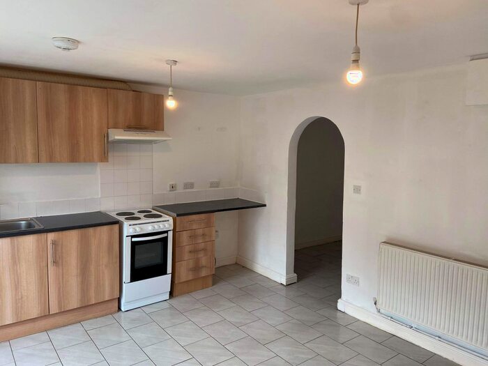 1 Bedroom Flat To Rent In C Commercial Street, Nantymoel, Bridgend, CF32