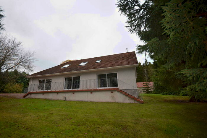 4 Bedroom Detached Bungalow To Rent In The Shieling, Cantraywood, Croy, Inverness, IV2