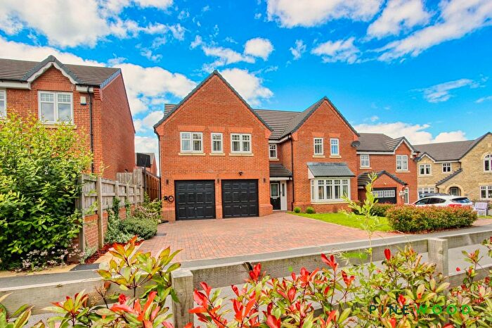 5 Bedroom Detached House For Sale In George Close, Chesterfield, S41