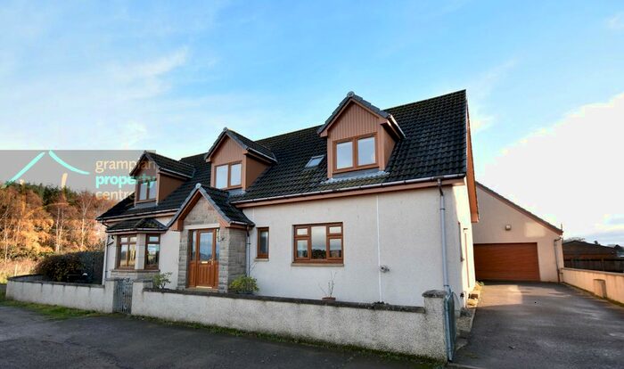 5 Bedroom Detached House For Sale In Orchardfield, Duffus, IV30