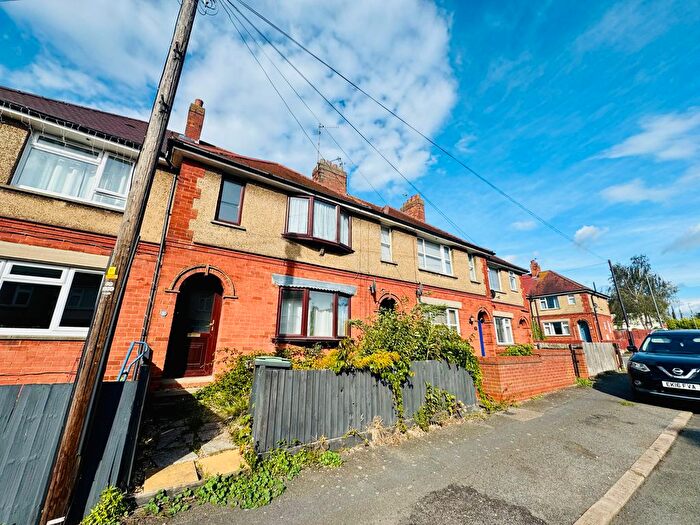 3 Bedroom Property To Rent In Kings Avenue, Higham Ferrers, Rushden, NN10