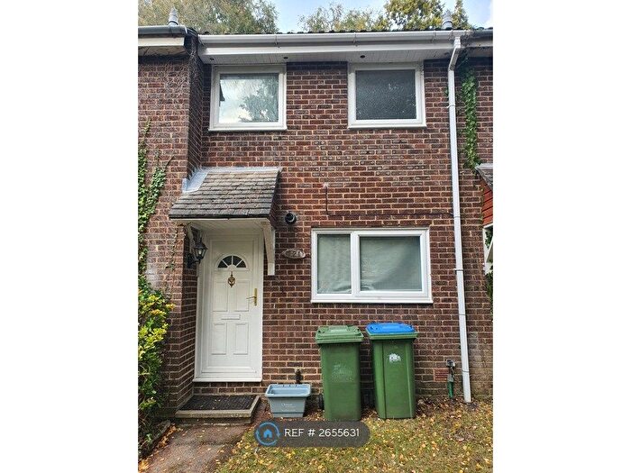 2 Bedroom Terraced House To Rent In Sandpiper Road, Southampton, SO16