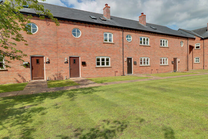 4 Bedroom Barn Conversion To Rent In Warmingham Grange, School Lane, Warmingham, CW11