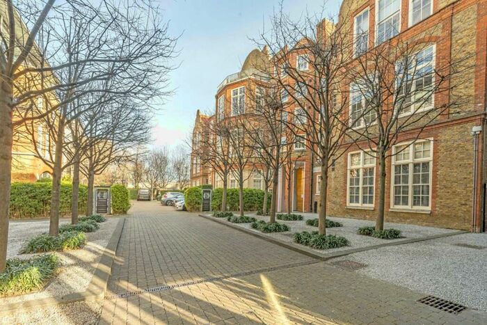 1 Bedroom Flat To Rent In Clark Street, Stepney, E1