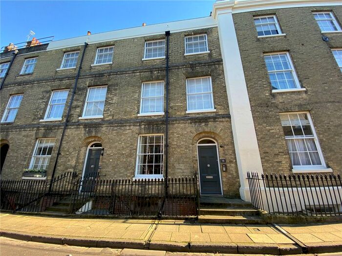 1 Bedroom Flat To Rent In St Peter Street, Winchester SO23
