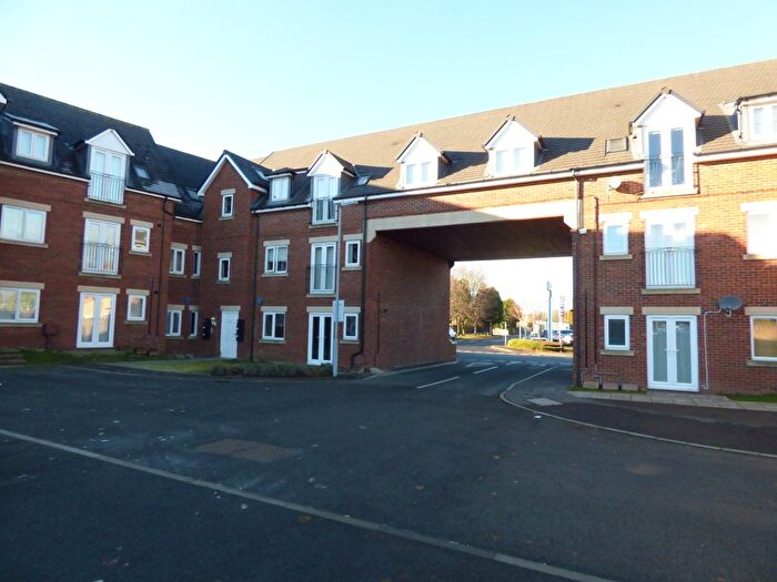 2 Bedroom Flat To Rent In Grange Court, Durham, DH1