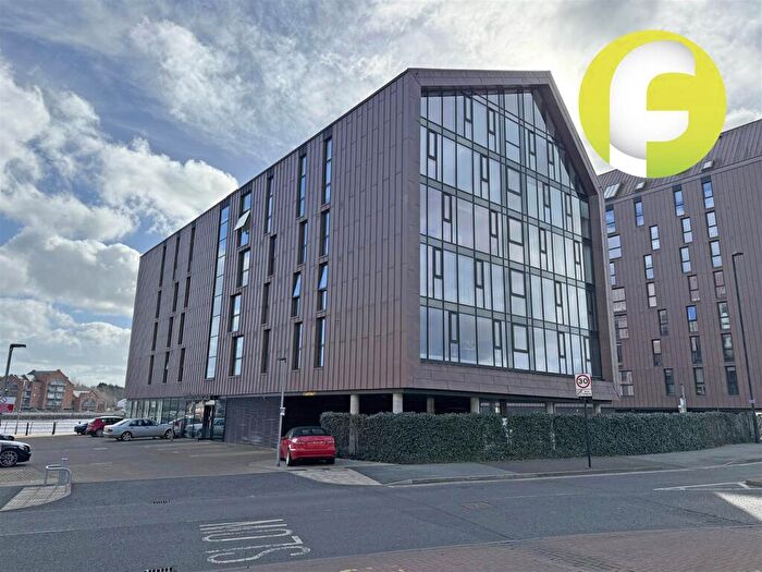 2 Bedroom Flat For Sale In Smokehouse, North Shields, NE29