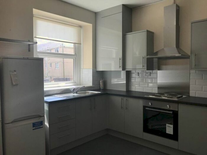 5 Bedroom Property To Rent In King Edwards Road, Brynmill, Swansea, SA1