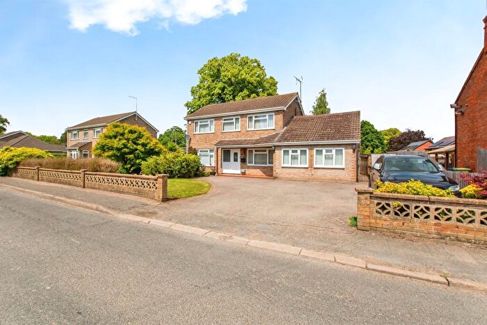 4 Bedroom Detached House For Sale In Gosmoor Lane, Elm, Wisbech, PE14