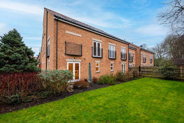 2 Bedroom Flat For Sale In Woodland Court, Walton, Thorp Arch, LS23