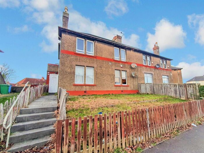 2 Bedroom Flat To Rent In Den Walk, Methil, Fife, KY8