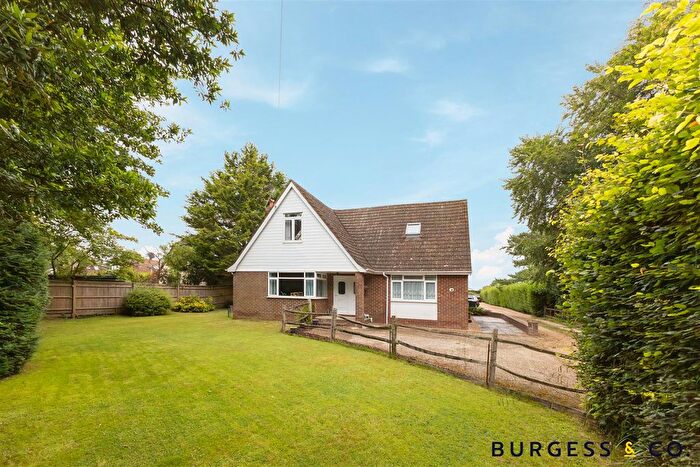 4 Bedroom Detached Bungalow For Sale In Cookstown Close, Ninfield, Battle, TN33