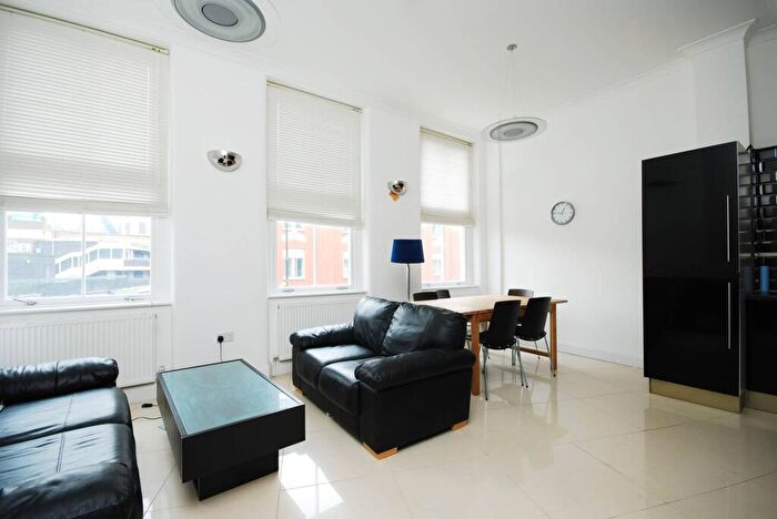 2 Bedroom Flat To Rent In Commercial Street, Spitalfields, London, E1