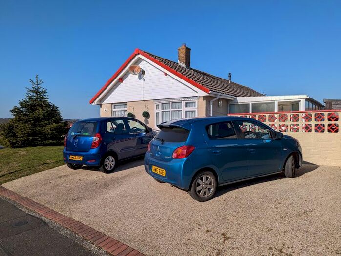3 Bedroom Detached Bungalow To Rent In Anderri Way, Shanklin, PO37