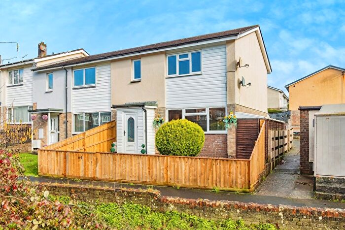 3 Bedroom End Terrace House For Sale In Manor Road, Newton Abbot, TQ12
