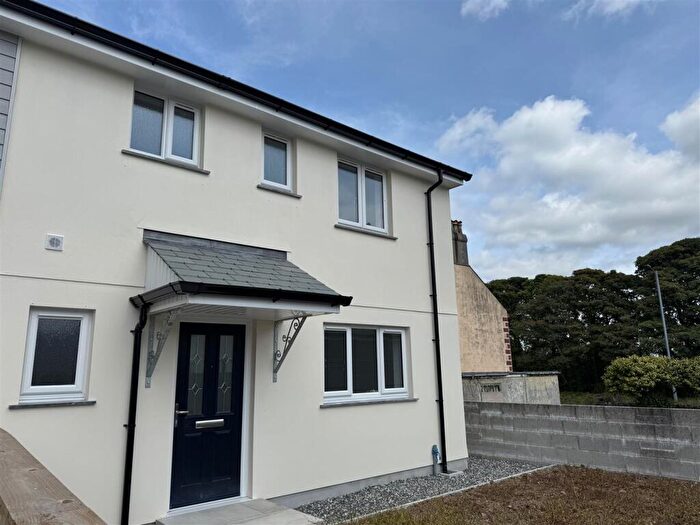 3 Bedroom Semi-Detached House To Rent In Higher Bugle, St. Austell, PL26
