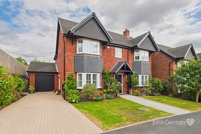4 Bedroom Detached House For Sale In Geoff Morrison Way, Uttoxeter, ST14